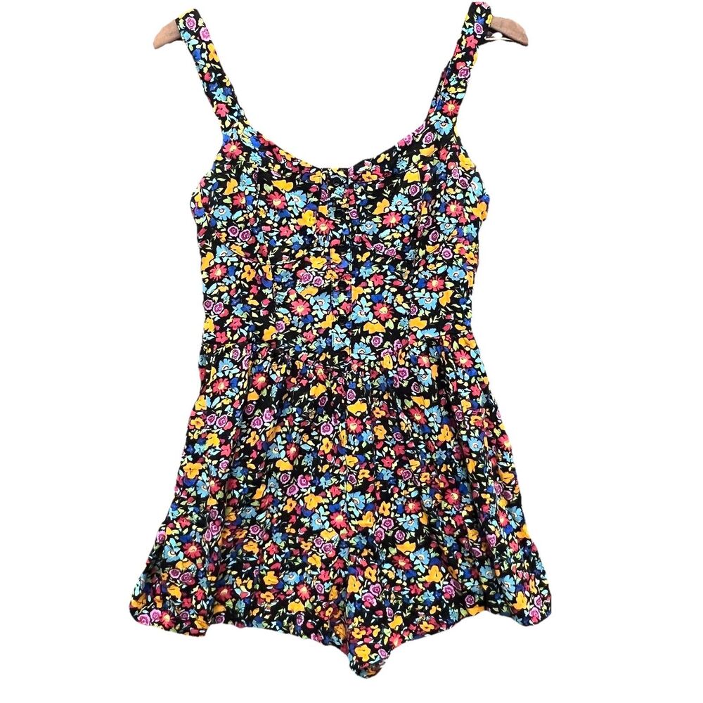 Wild Fable, Women M, Colorful Sleeveless Smocked Back Cottagcore Pull on Romper